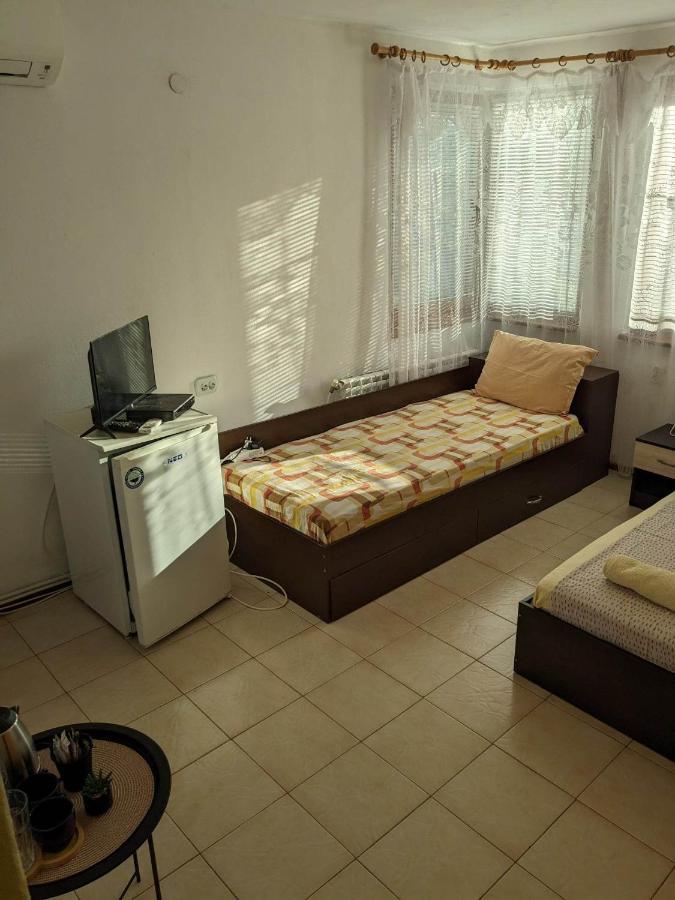 Hotel Цвета Sinemoretz Esterno foto